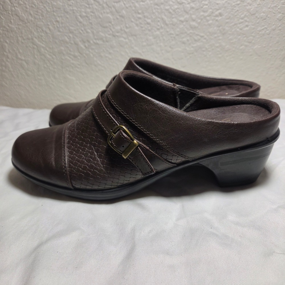 Easy Street Comfort Wave Womens 9M Brown Textured Buckle Mule Clogs S2382